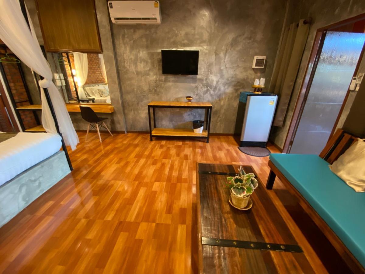 Khum Lanna Boutique Hotel Sisaket エクステリア 写真