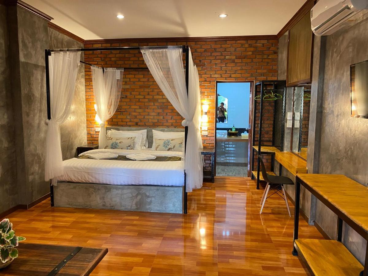 Khum Lanna Boutique Hotel Sisaket エクステリア 写真