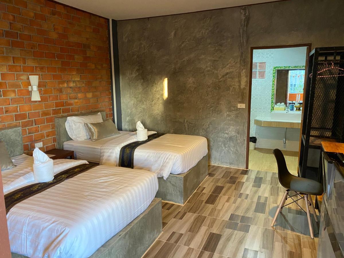 Khum Lanna Boutique Hotel Sisaket エクステリア 写真