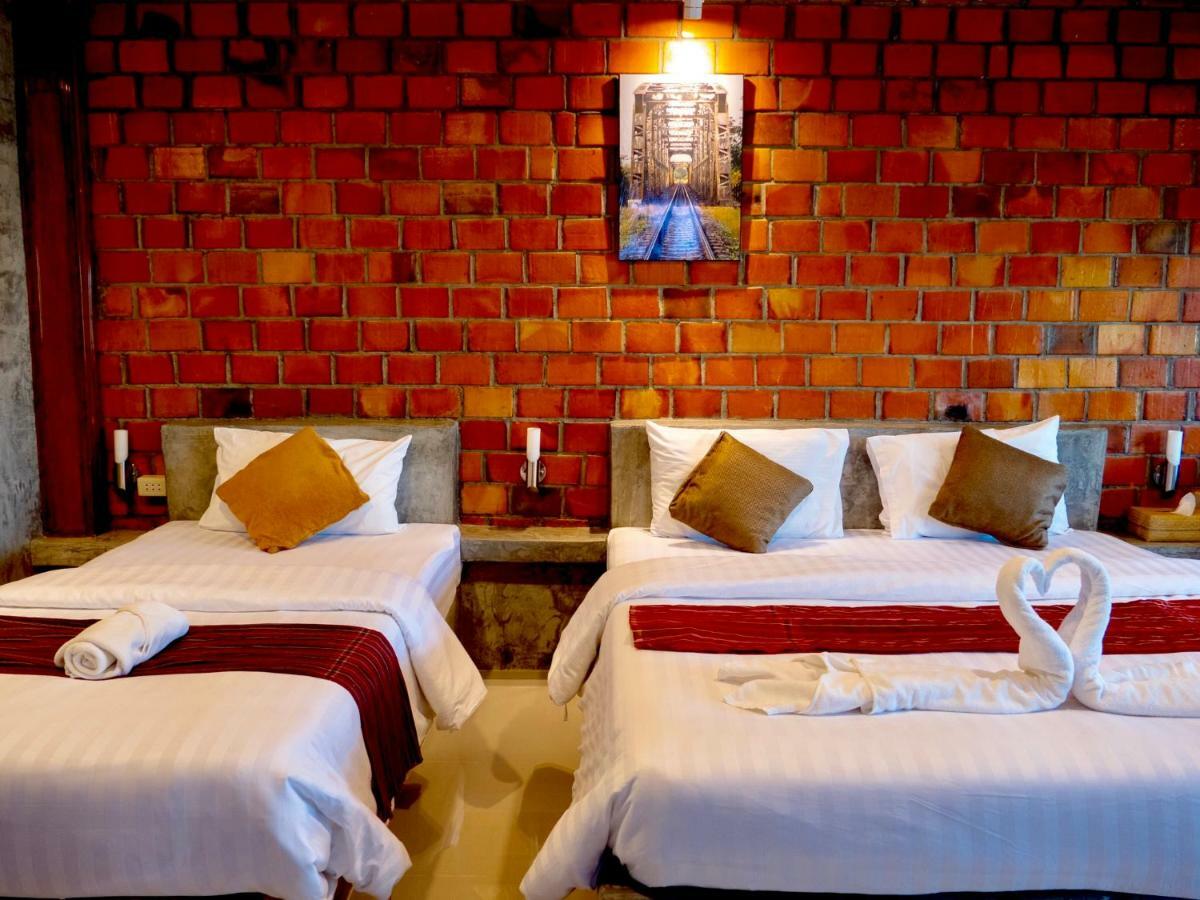 Khum Lanna Boutique Hotel Sisaket エクステリア 写真