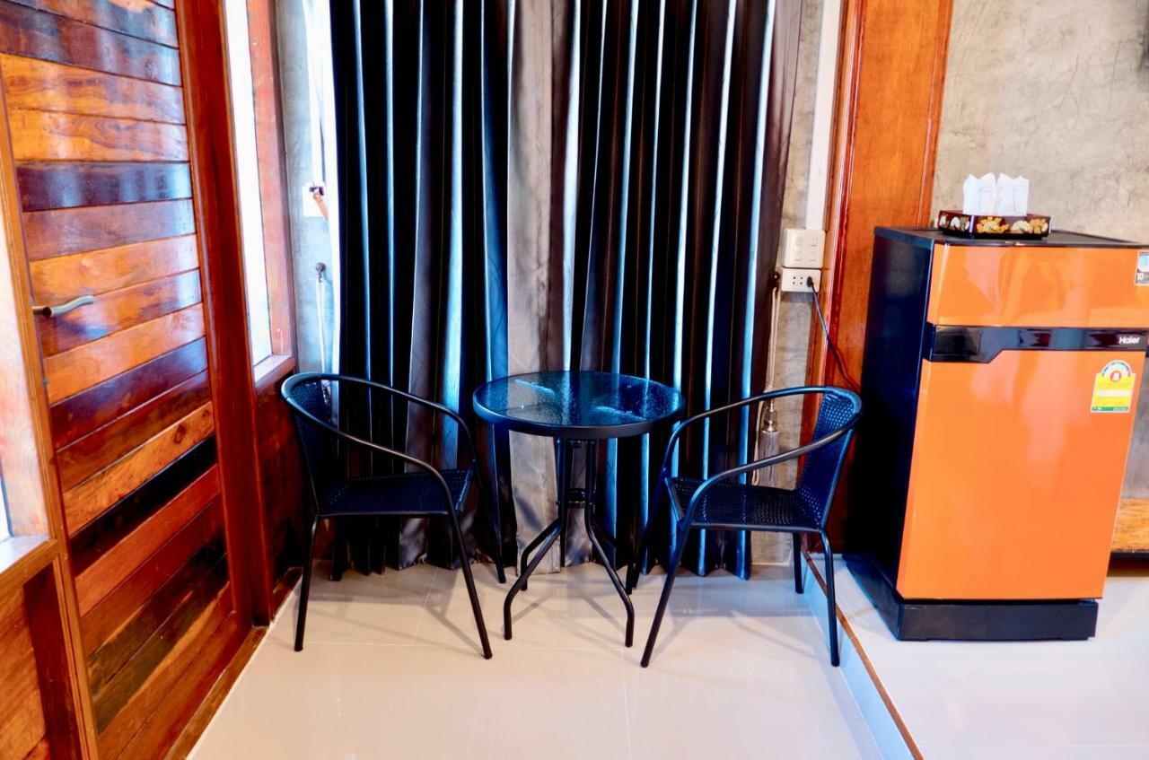 Khum Lanna Boutique Hotel Sisaket エクステリア 写真